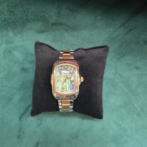 Invicta lupah ladies watch two tone with abalone face - Picture 6 of 11